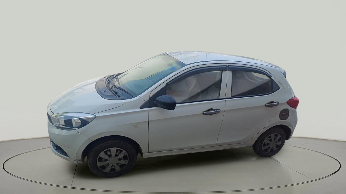 2017 Tata Tiago XE PETROL, Petrol, Manual, 91,446 km, exterior