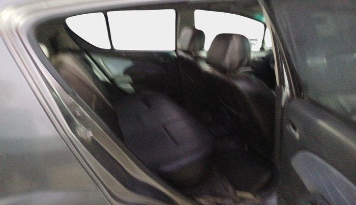 2010 Maruti Ritz VDI, Diesel, Manual, 1,53,866 km, interior