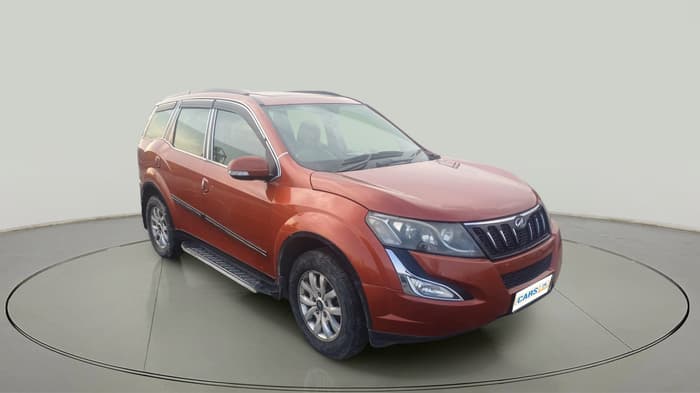 2016 Mahindra XUV500 W10 1.99, Diesel, Manual, 1,20,397 km, exterior