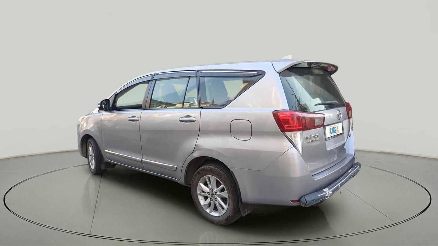 2017 Toyota Innova Crysta 2.4 GX 7 STR, Diesel, Manual, 1,10,466 km, exterior