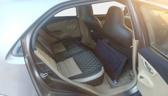 2012 Honda Brio S(O) MT, Petrol, Manual, 1,26,508 km, interior