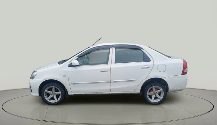 2015 Toyota Etios GD, Diesel, Manual, 1,82,232 km, exterior