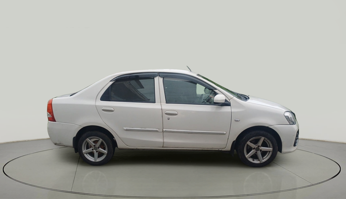 2015 Toyota Etios GD, Diesel, Manual, 1,82,232 km, exterior