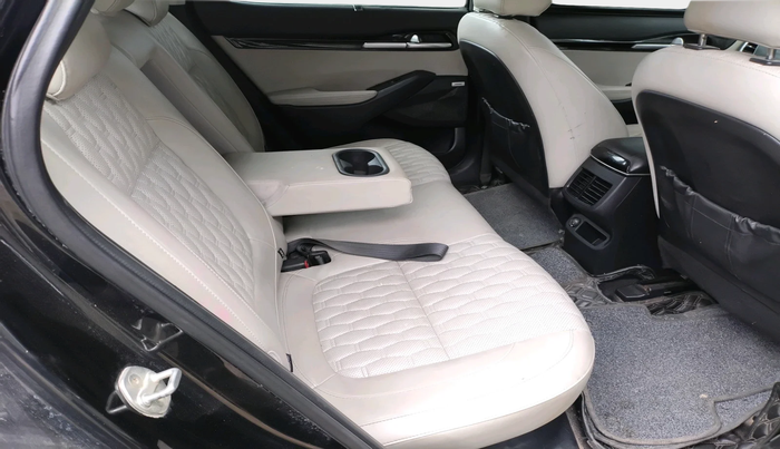 2020 KIA SELTOS HTX PLUS 1.5 DIESEL, Diesel, Manual, 1,45,195 km, interior