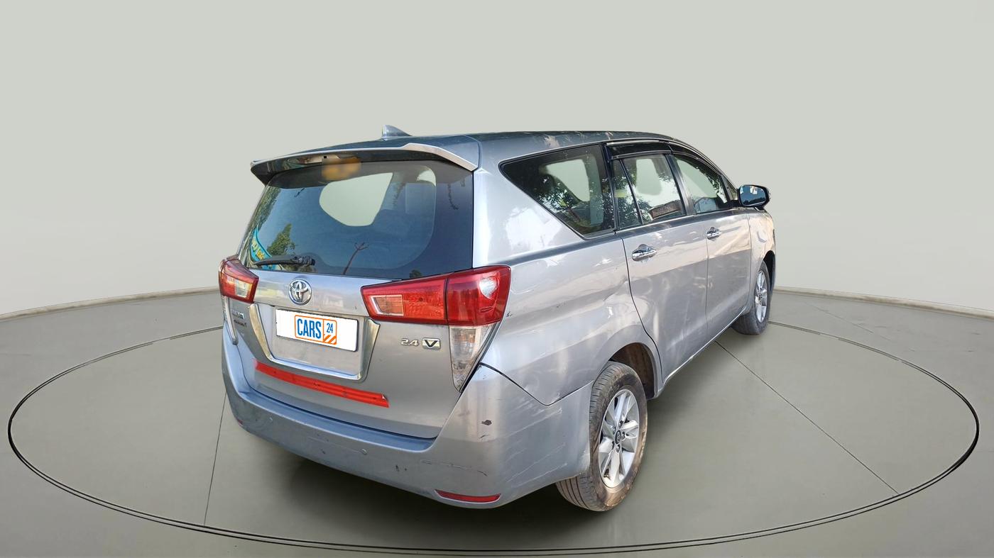 2019 Toyota Innova Crysta 2.4 VX 8 STR, Diesel, Manual, 1,01,771 km, exterior