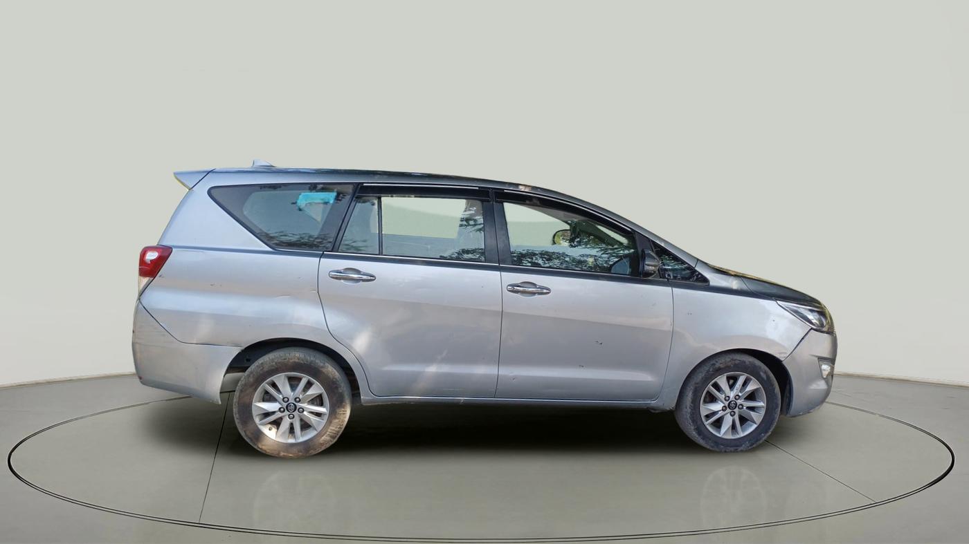 2019 Toyota Innova Crysta 2.4 VX 8 STR, Diesel, Manual, 1,01,771 km, exterior