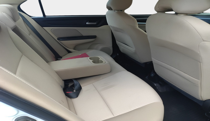 2022 Honda Amaze 1.2L I-VTEC VX CVT, Petrol, Automatic, 8,265 km, interior