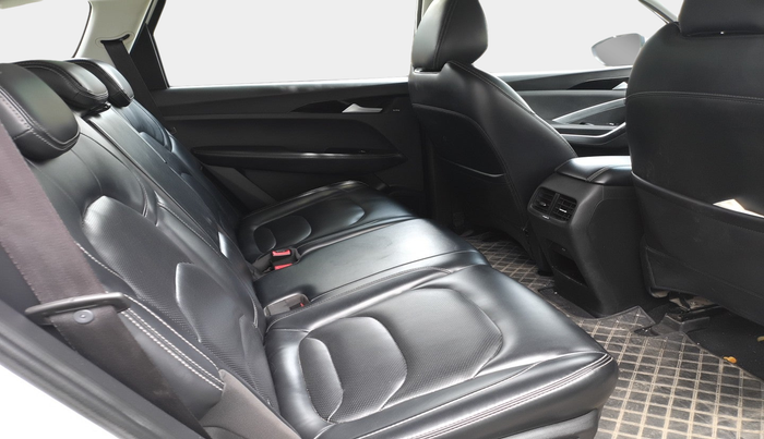 2022 MG HECTOR SHARP 2.0 DIESEL, Diesel, Manual, 40,155 km, interior