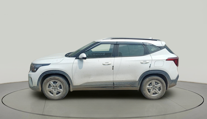 2024 KIA SELTOS  HTK 1.5 PETROL MT, Petrol, Manual, 26,000 km, exterior