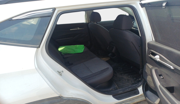 2024 KIA SELTOS  HTK 1.5 PETROL MT, Petrol, Manual, 26,000 km, interior