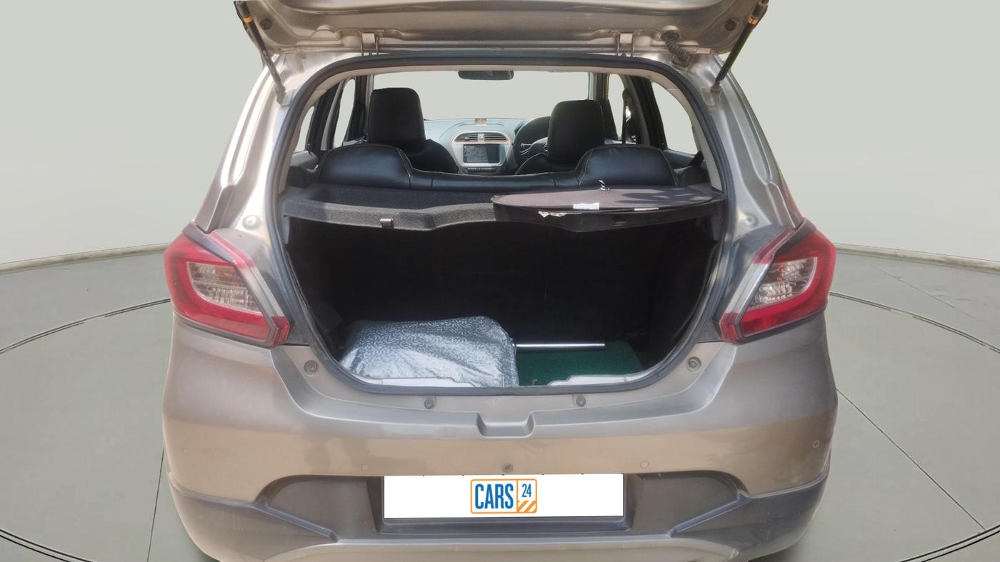 2019 Tata TIAGO NRG PETROL, Petrol, Manual, 52,668 km, exterior