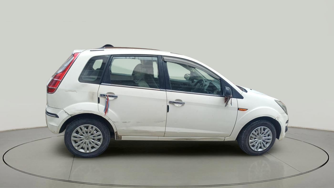 2012 Ford Figo LXI 1.2 PETROL, Petrol, Manual, 1,09,650 km, exterior