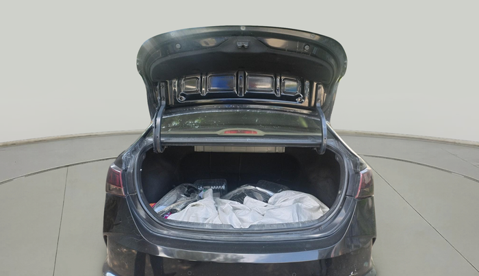 2021 Hyundai Verna SX 1.5 VTVT, Petrol, Manual, 38,389 km, exterior