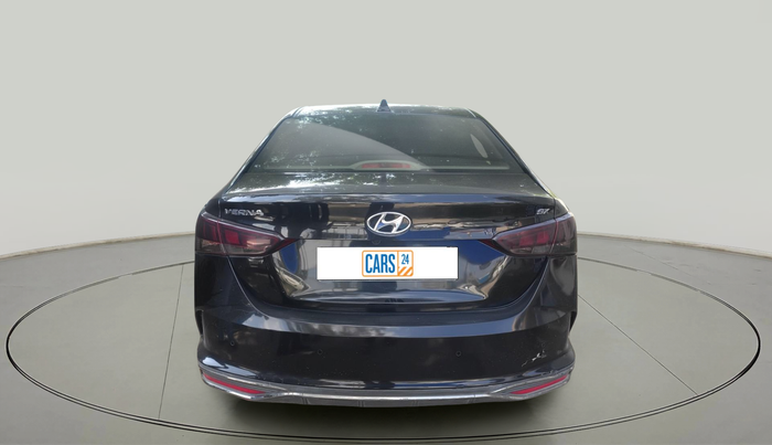 2021 Hyundai Verna SX 1.5 VTVT, Petrol, Manual, 38,389 km, exterior