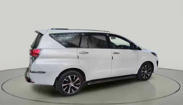 2022 Toyota Innova Crysta 2.7 ZX AT 7 STR, Petrol, Automatic, 65,647 km, exterior