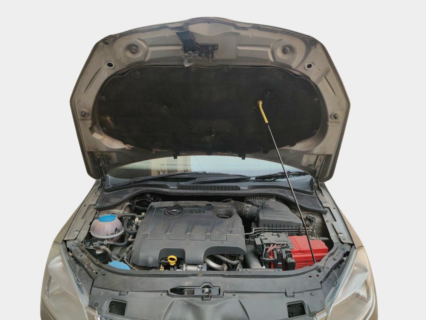 2016 Skoda Rapid AMBITION 1.5 TDI AT, Diesel, Automatic, 1,22,853 km, exterior