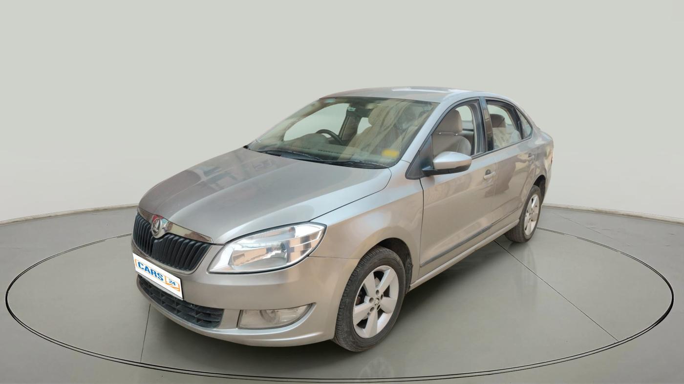 2016 Skoda Rapid AMBITION 1.5 TDI AT, Diesel, Automatic, 1,22,853 km, exterior