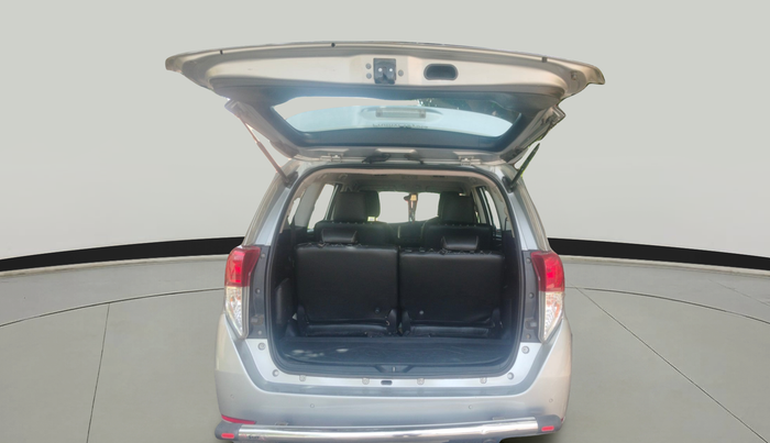 2021 Toyota Innova Crysta 2.4 GX 7 STR, Diesel, Manual, 2,88,233 km, exterior