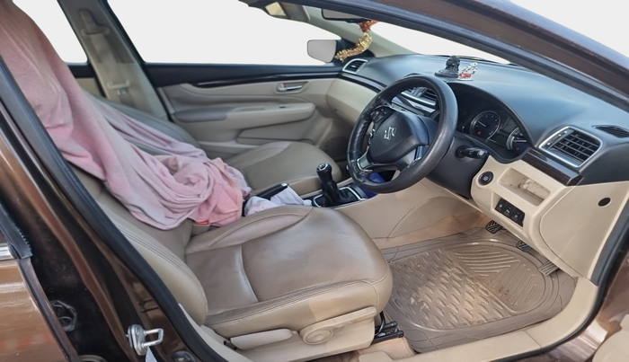 2016 Maruti Ciaz ZDI+ SHVS, Diesel, Manual, 1,32,079 km, interior