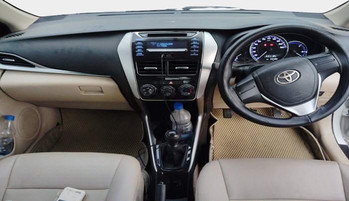 2018 Toyota YARIS J MT, Petrol, Manual, 50,482 km, interior