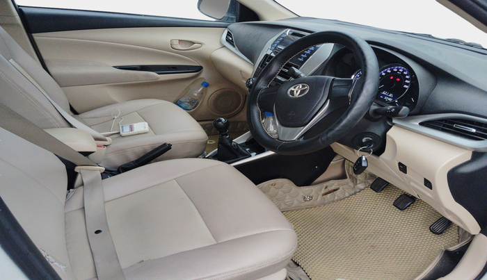 2018 Toyota YARIS J MT, Petrol, Manual, 50,482 km, interior