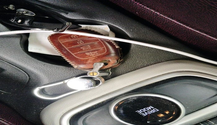 2022 Hyundai VENUE SX (O) 1.0 TURBO DCT, Petrol, Automatic, 52,837 km, interior