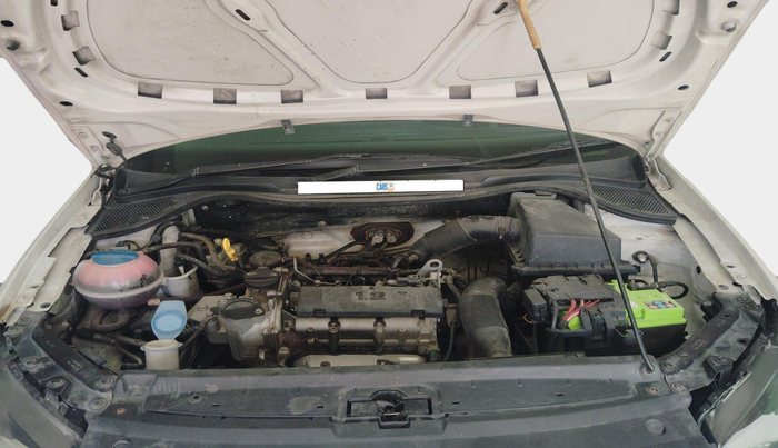 2017 Volkswagen Ameo COMFORTLINE 1.2L, Petrol, Manual, 99,363 km, exterior