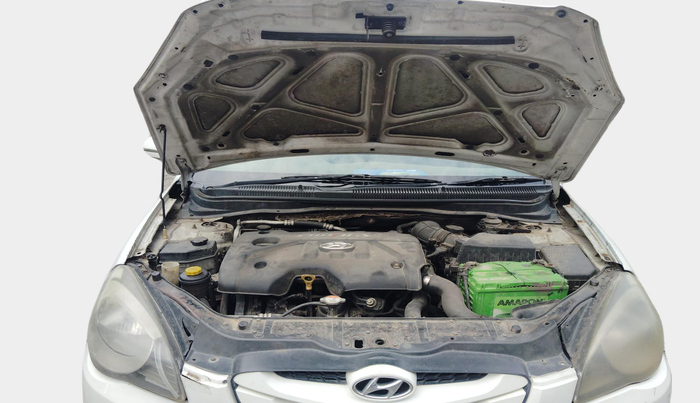 2010 Hyundai Verna TRANSFORM 1.5 SX CRDI, Diesel, Manual, 1,15,205 km, exterior