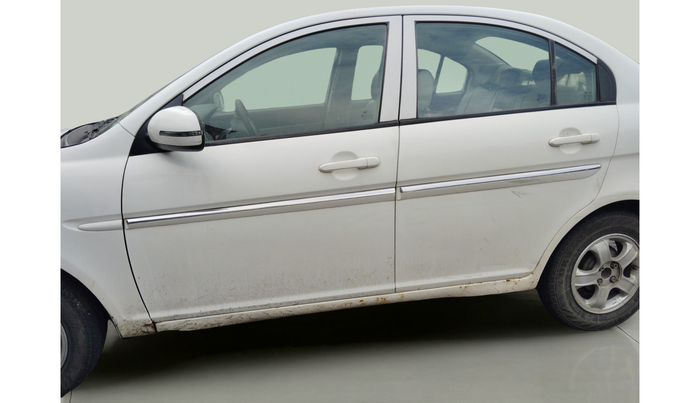 2010 Hyundai Verna TRANSFORM 1.5 SX CRDI, Diesel, Manual, 1,15,205 km, exterior