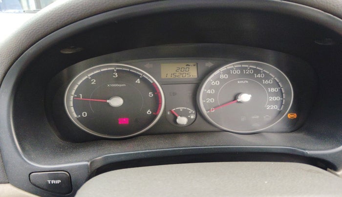 2010 Hyundai Verna TRANSFORM 1.5 SX CRDI, Diesel, Manual, 1,15,205 km, interior