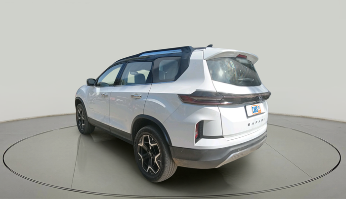 2023 Tata Safari ACCOMPLISHED PLUS 6 STR DUAL TONE, Diesel, Manual, 12,388 km, exterior