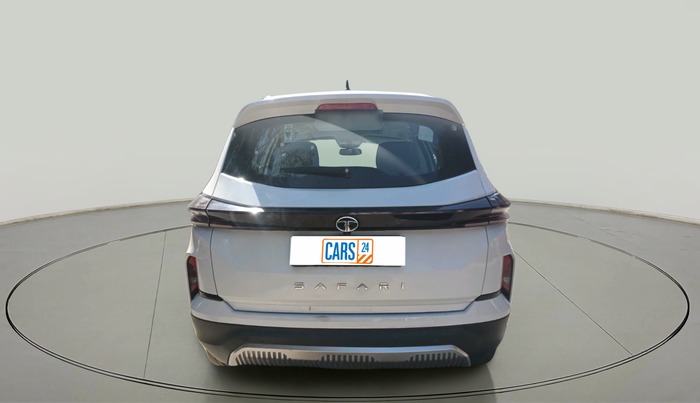 2023 Tata Safari ACCOMPLISHED PLUS 6 STR DUAL TONE, Diesel, Manual, 12,388 km, exterior