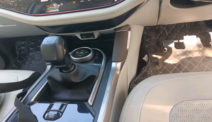 2023 Tata Safari ACCOMPLISHED PLUS 6 STR DUAL TONE, Diesel, Manual, 12,388 km, interior