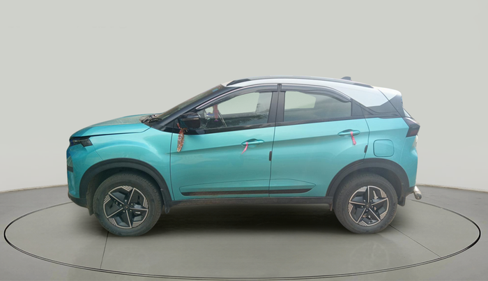 2023 Tata NEXON CREATIVE+ DUAL TONE 1.2 PETROL, Petrol, Manual, 16,177 km, exterior