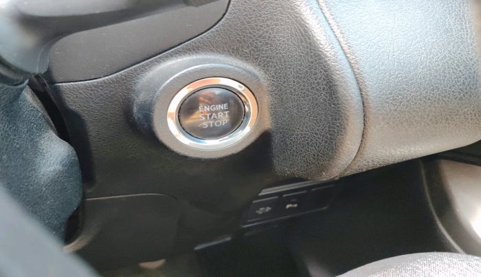 2021 Toyota Innova Crysta 2.4 ZX AT 7 STR, Diesel, Automatic, 1,85,516 km, interior