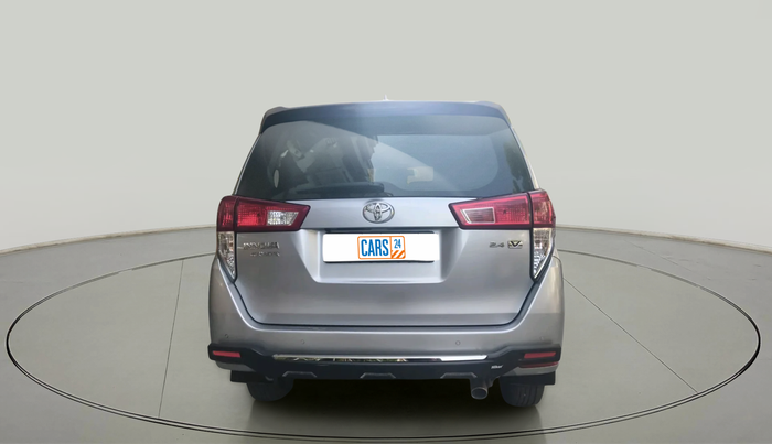 2022 Toyota Innova Crysta 2.4 VX 8 STR, Diesel, Manual, 57,593 km, exterior