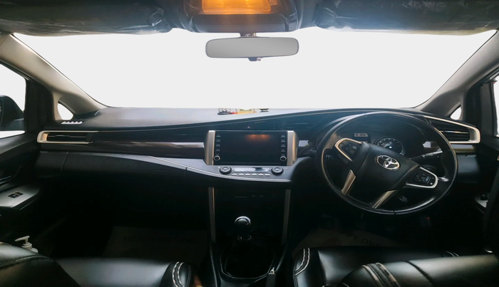 2022 Toyota Innova Crysta 2.4 VX 8 STR, Diesel, Manual, 57,593 km, interior