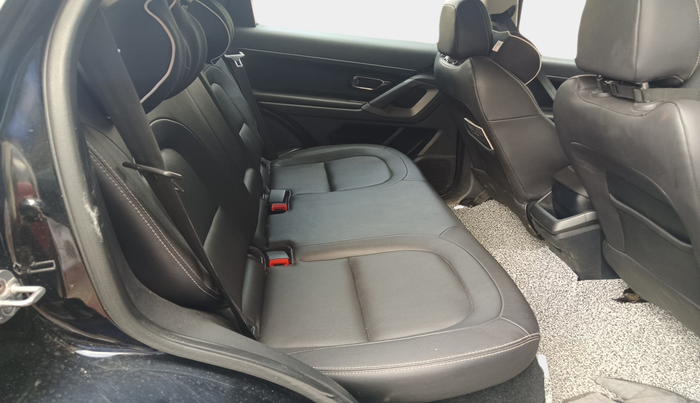 2020 Tata Harrier XZA PLUS 2.0L DARK EDITION, Diesel, Automatic, 62,333 km, interior