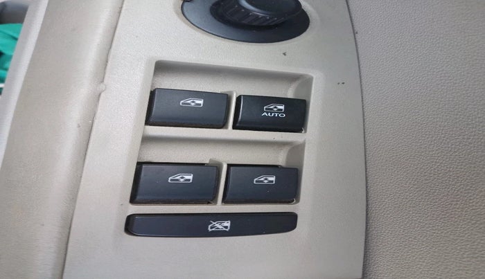 2023 Mahindra MARAZZO M 6 + 8 STR, Diesel, Manual, 7,358 km, interior