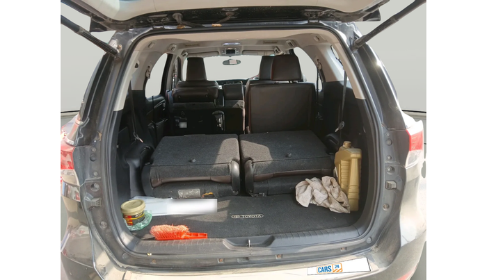 2020 Toyota Fortuner 2.8 4X2 MT, Diesel, Manual, 82,369 km, exterior