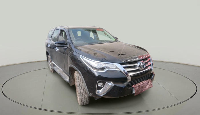 2020 Toyota Fortuner 2.8 4X2 MT, Diesel, Manual, 82,369 km, exterior
