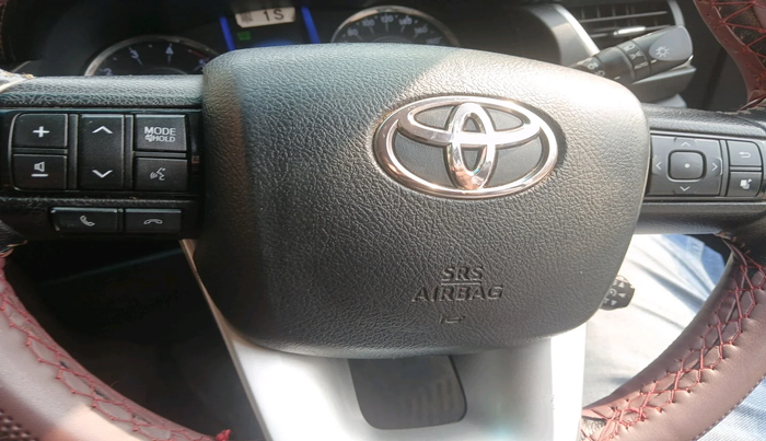 2020 Toyota Fortuner 2.8 4X2 MT, Diesel, Manual, 82,369 km, interior