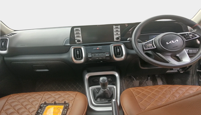 2022 KIA SONET HTK PLUS 1.5, Diesel, Manual, 60,943 km, interior