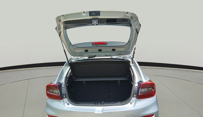 2024 Toyota Glanza G, Petrol, Manual, 5,795 km, exterior