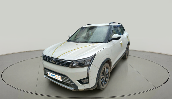 2021 Mahindra XUV300 W8 (O) 1.2 PETROL, Petrol, Manual, 27,370 km, exterior