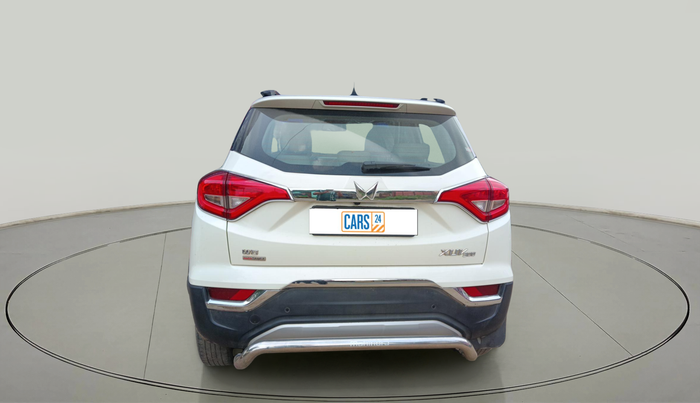 2022 Mahindra XUV300 W8 (O) 1.5 DIESEL AMT, Diesel, Automatic, 63,251 km, exterior