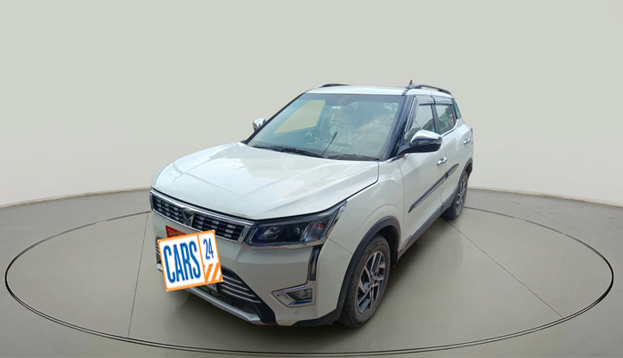 2022 Mahindra XUV300 W8 (O) 1.5 DIESEL AMT, Diesel, Automatic, 63,251 km, exterior