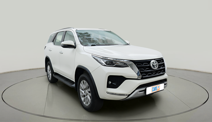 2024 Toyota Fortuner 4X4 AT 2.8 DIESEL, Diesel, Automatic, 43,616 km, exterior