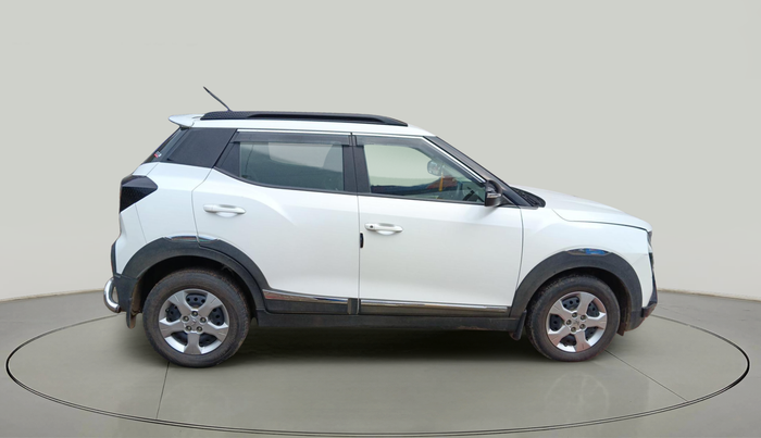 2024 Mahindra XUV 3XO MX3 1.2 L TCMPFi, Petrol, Manual, 16,831 km, exterior