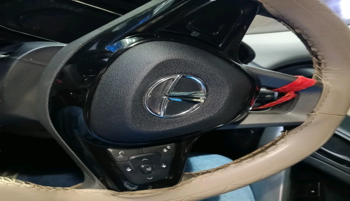 2021 Tata NEXON XM SUNROOF PETROL, Petrol, Manual, 28,994 km, interior